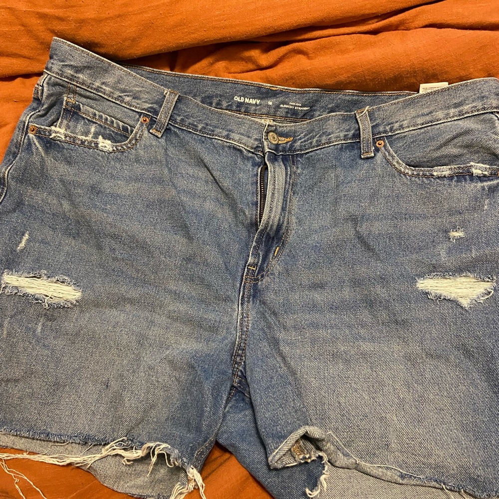 Old Navy High Rise Slouchy Jean shorts (size 18)
